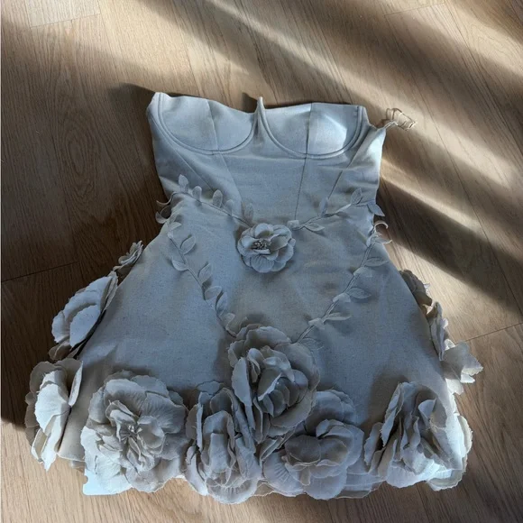 SOLD - NWT Cream Strapless Fit and Flare Mini Dress | 3D Florals - Picture 2 of 5